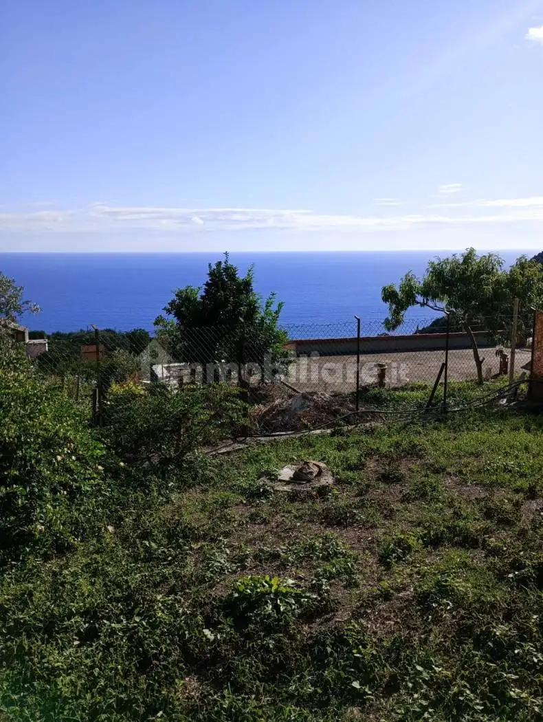 Appartamento in vendita a Framura