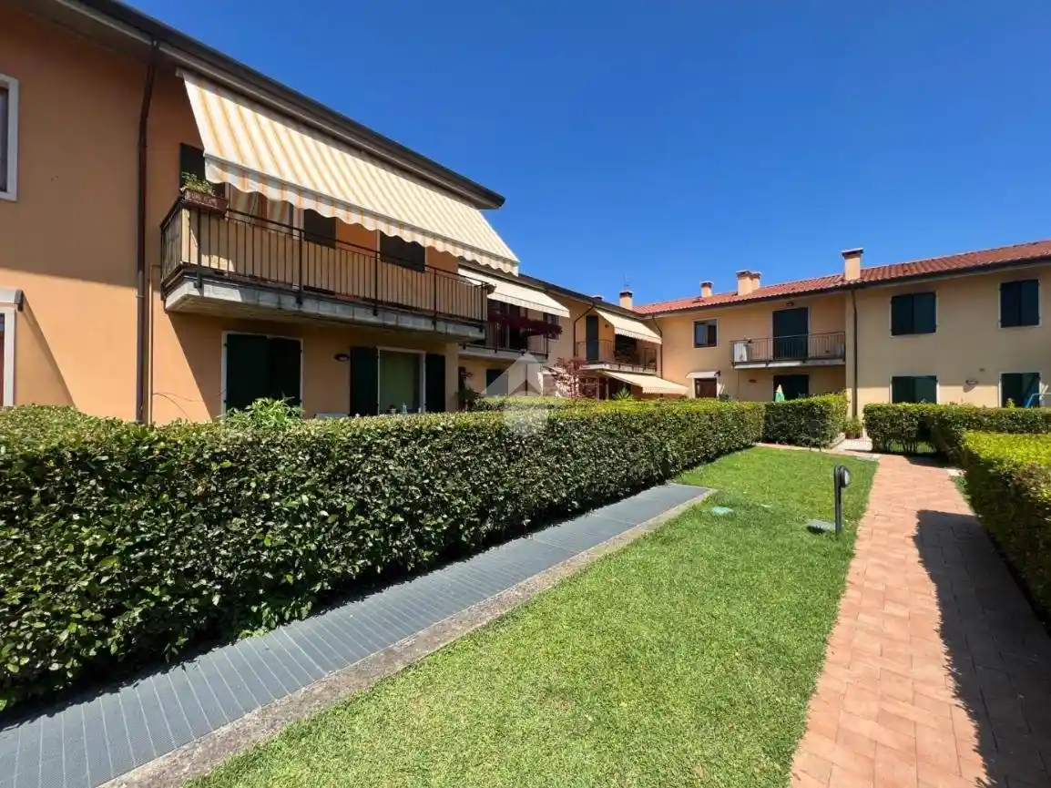 Appartamento in vendita a Cavaion Veronese