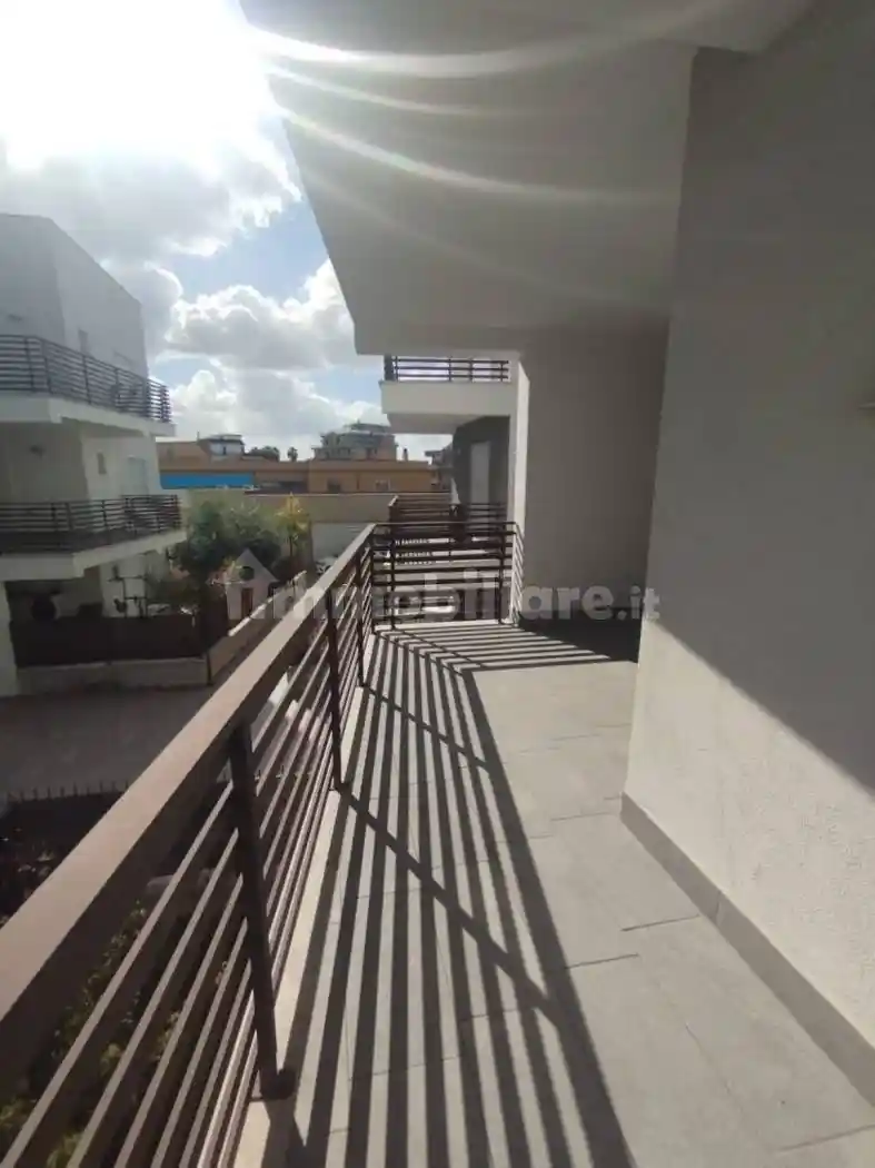 Trilocale via di Torrenova 100, Torre Angela, Roma - foto 3