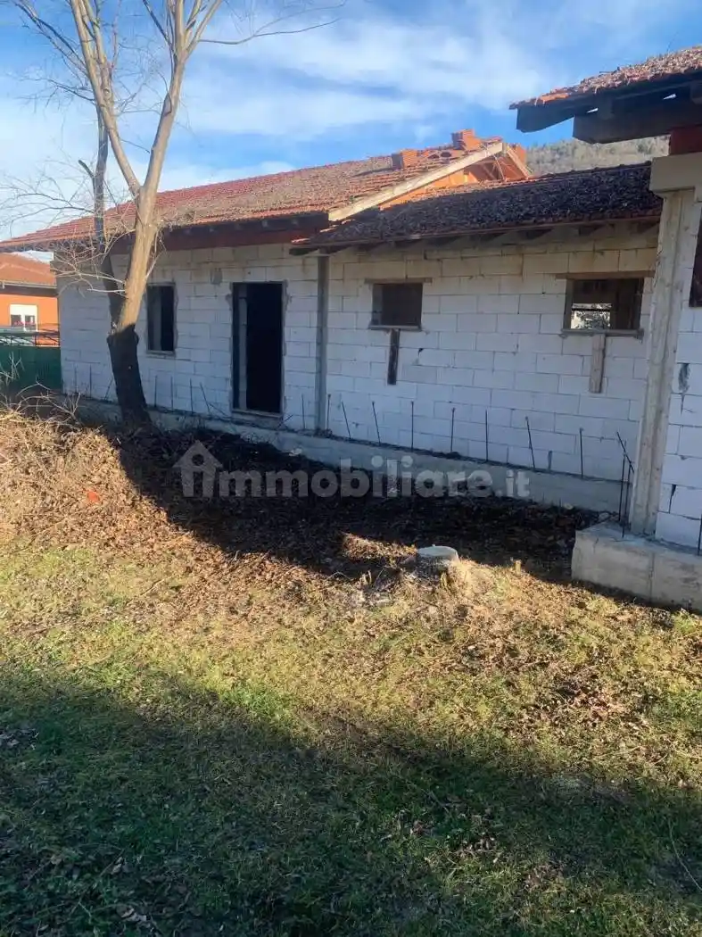 Villa in vendita a Germignaga