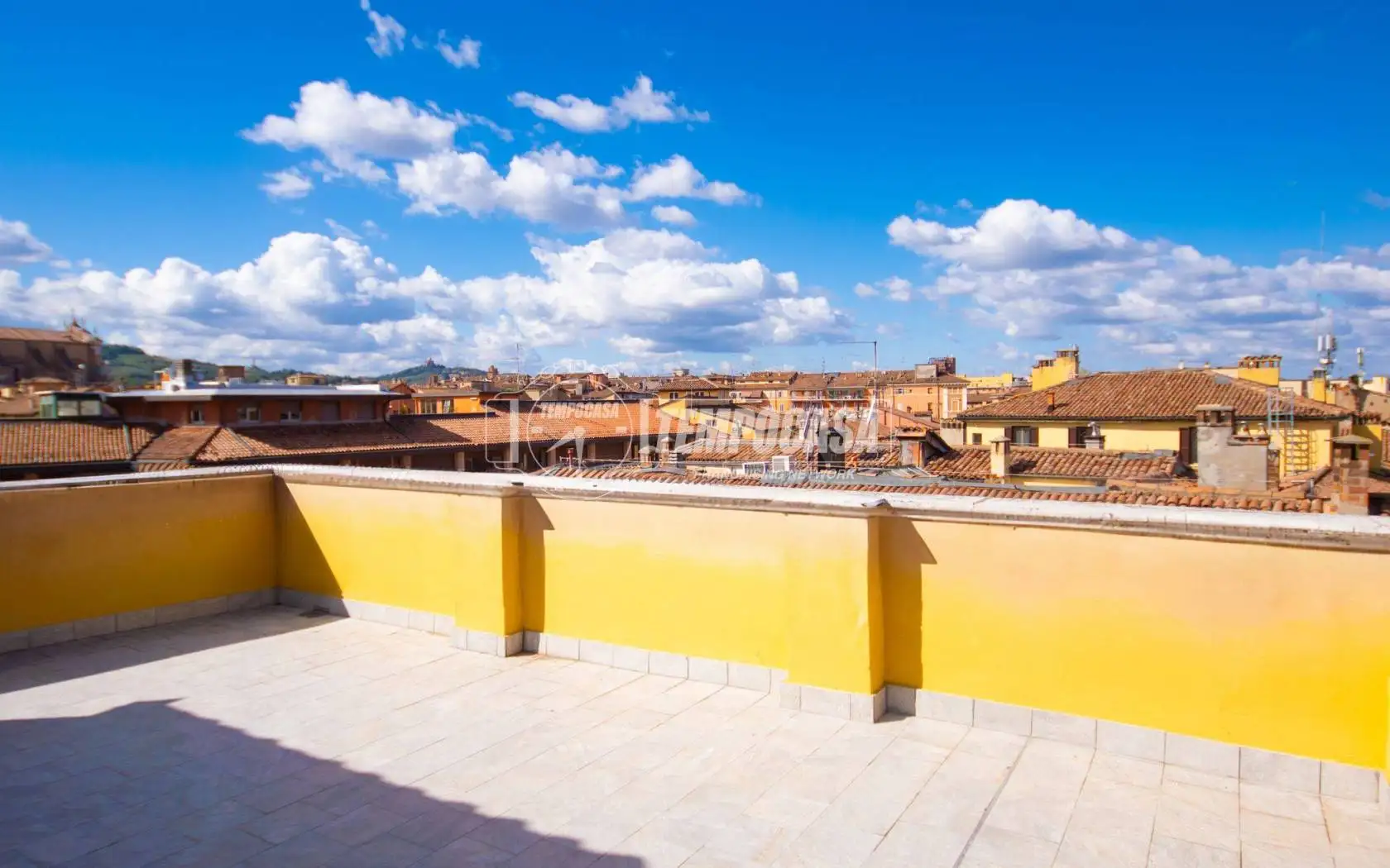 Appartamento in vendita a Bologna