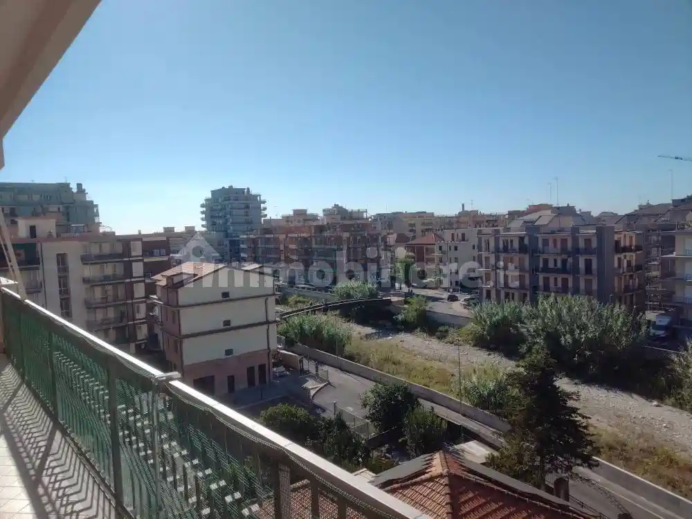 Appartamento in vendita a Borghetto Santo Spirito