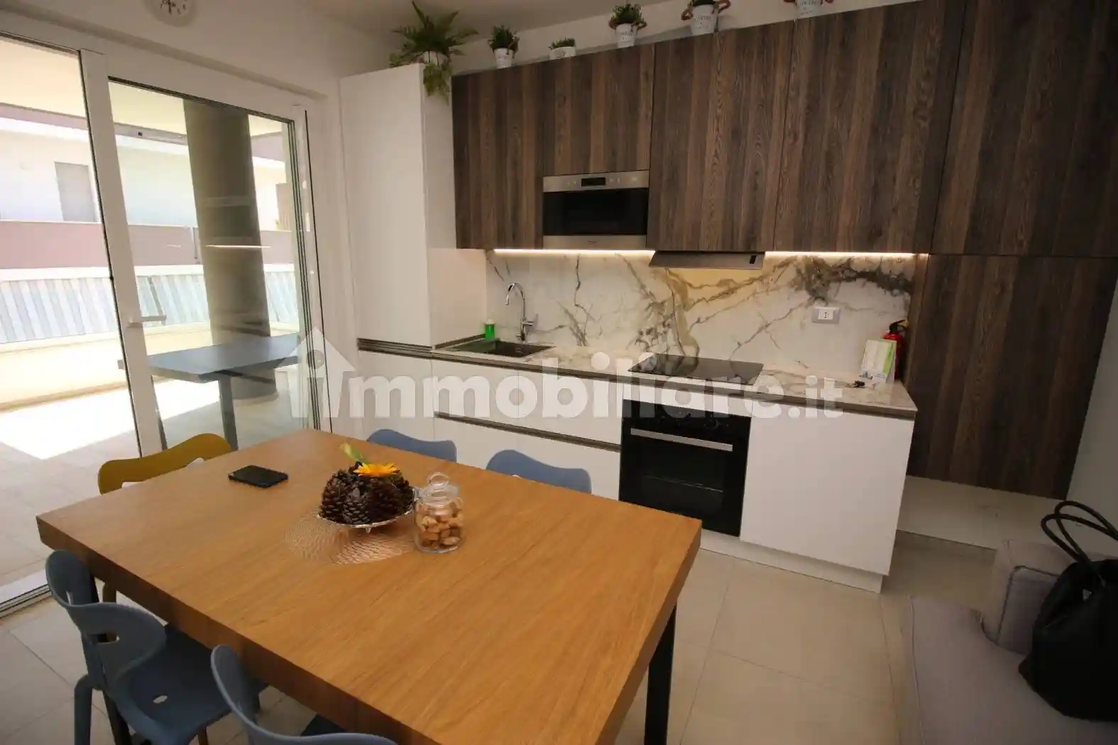 Trilocale via Etruria 10/c, Lungomare Marconi, Alba Adriatica - foto 4