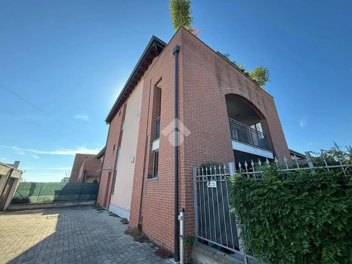 Appartamento in vendita a Trivolzio