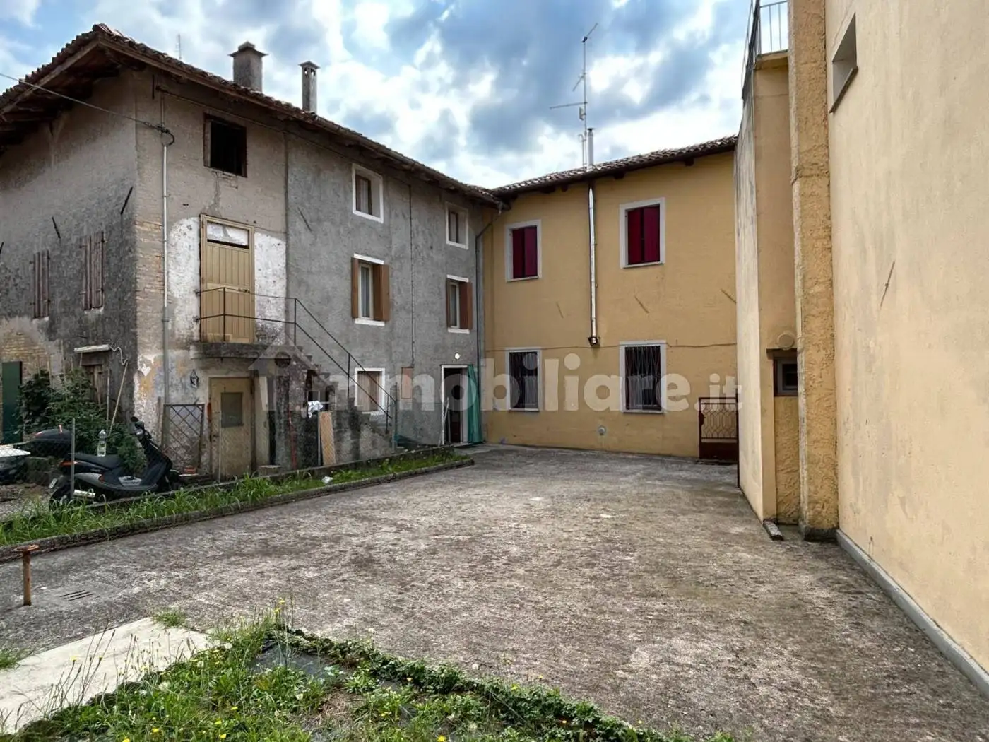 Villa in vendita a Bertiolo