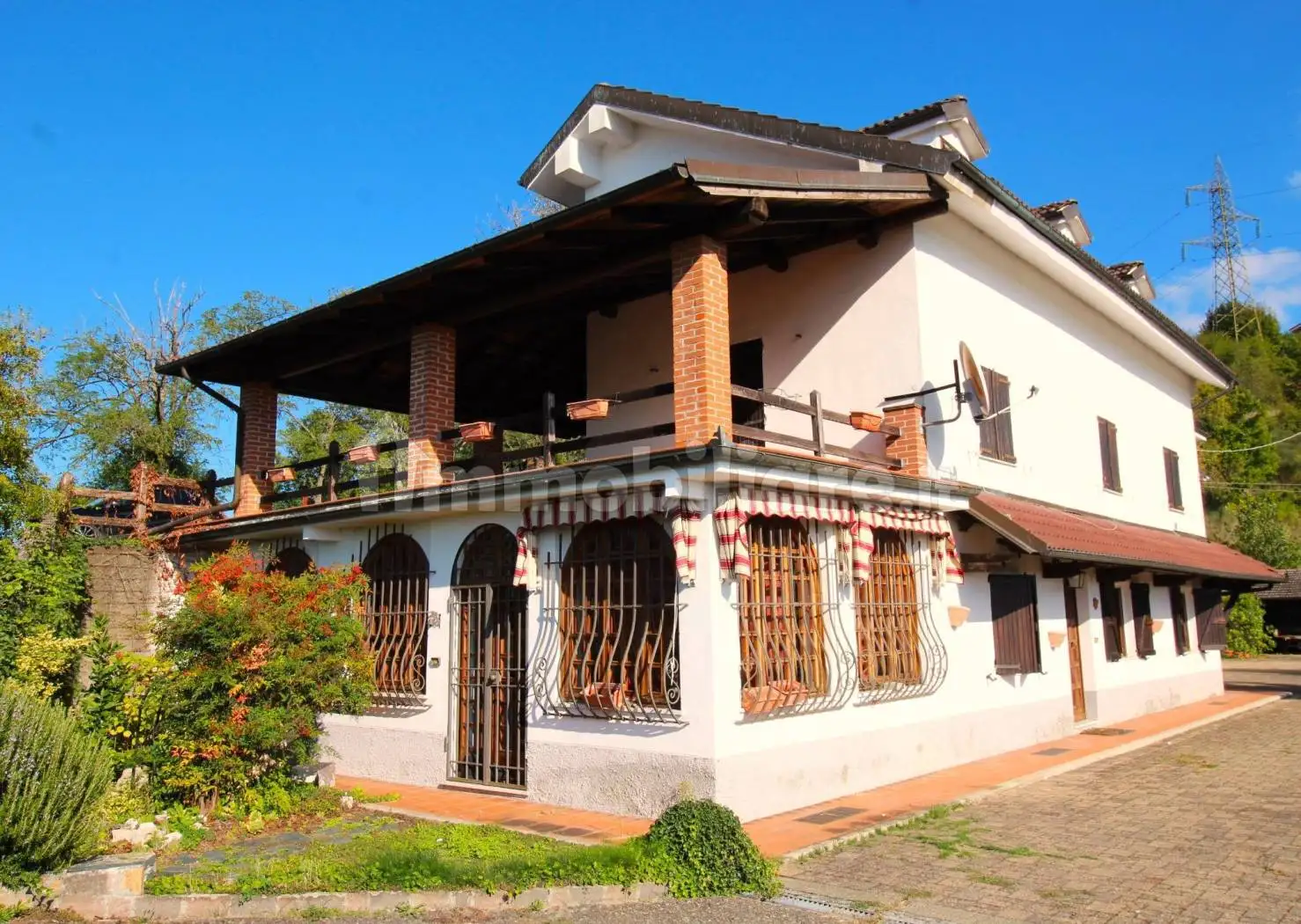 Villa in vendita a Lerma