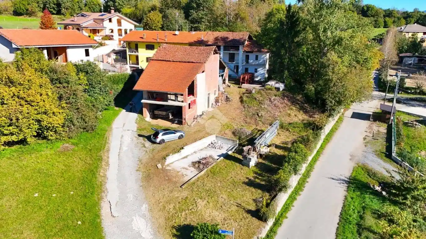 Rustico - Casale in vendita a Giaveno