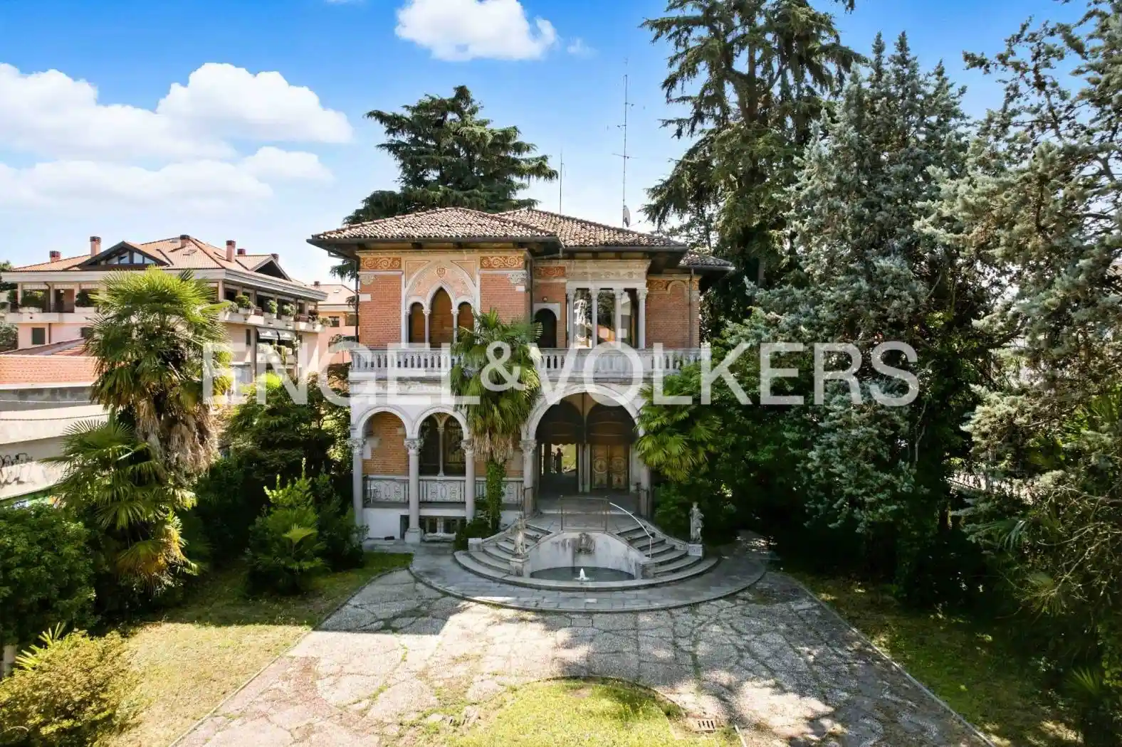 Villa in vendita a Gallarate