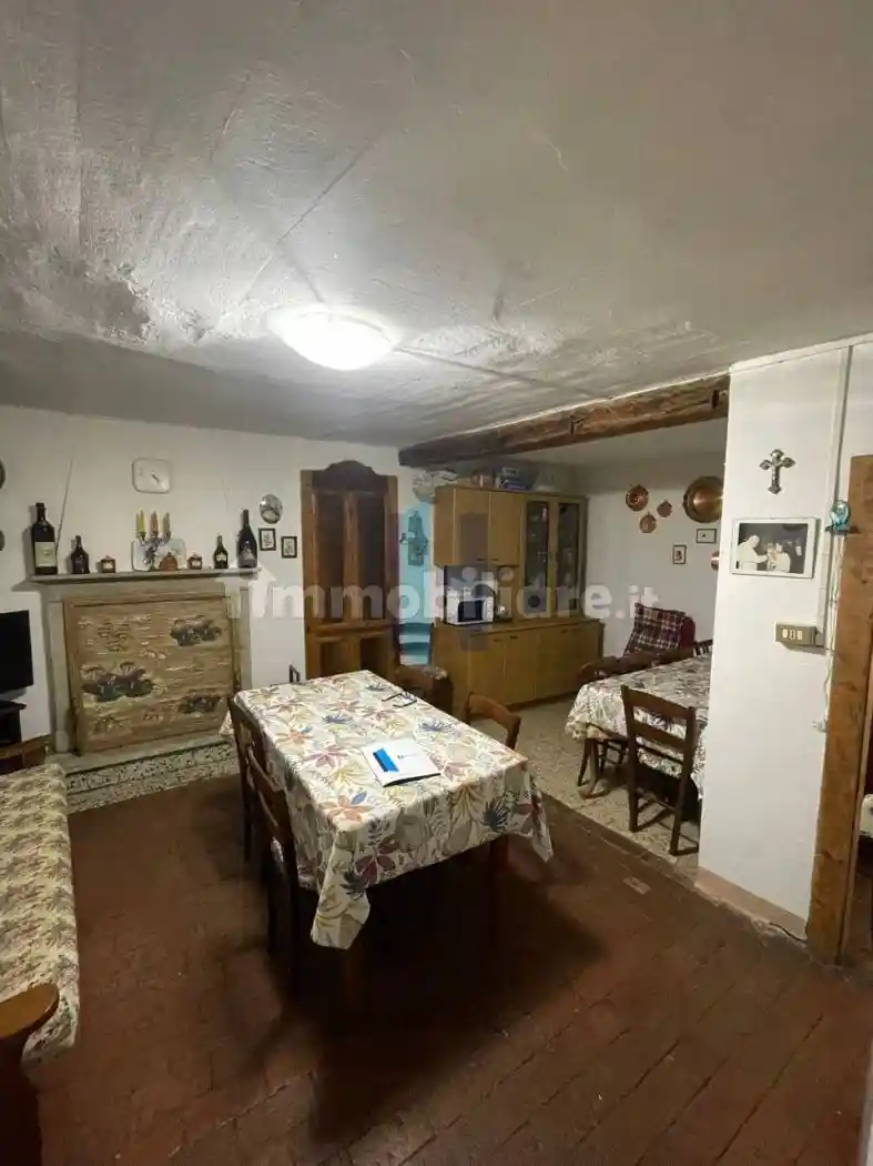 Villa a schiera via Dossello 10, Capovalle - foto 2