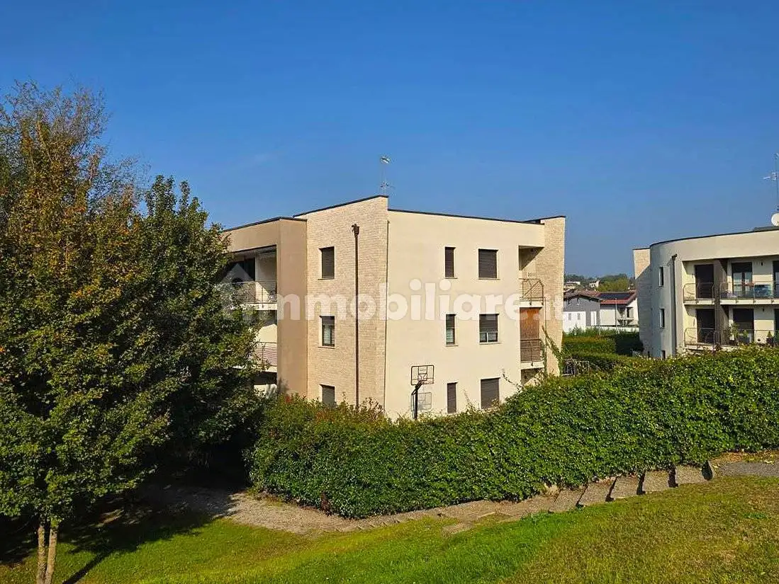 Appartamento in affitto a Cantù