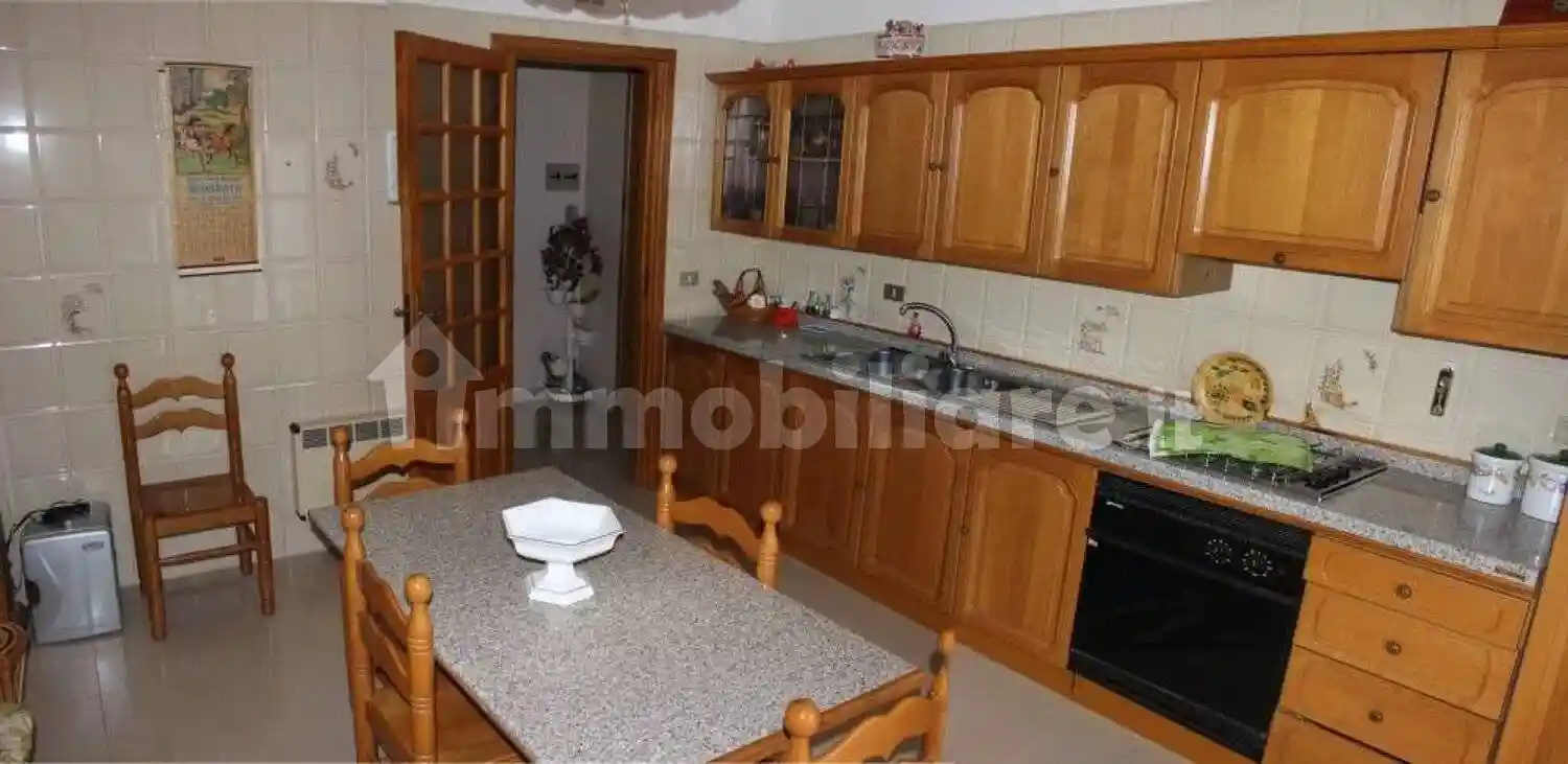 Appartamento in vendita a Capri Leone