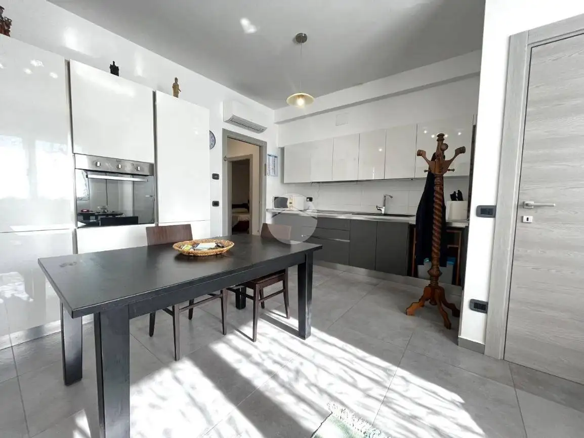 Trilocale via Bagnolo 2, Centro, Borghi - foto 5