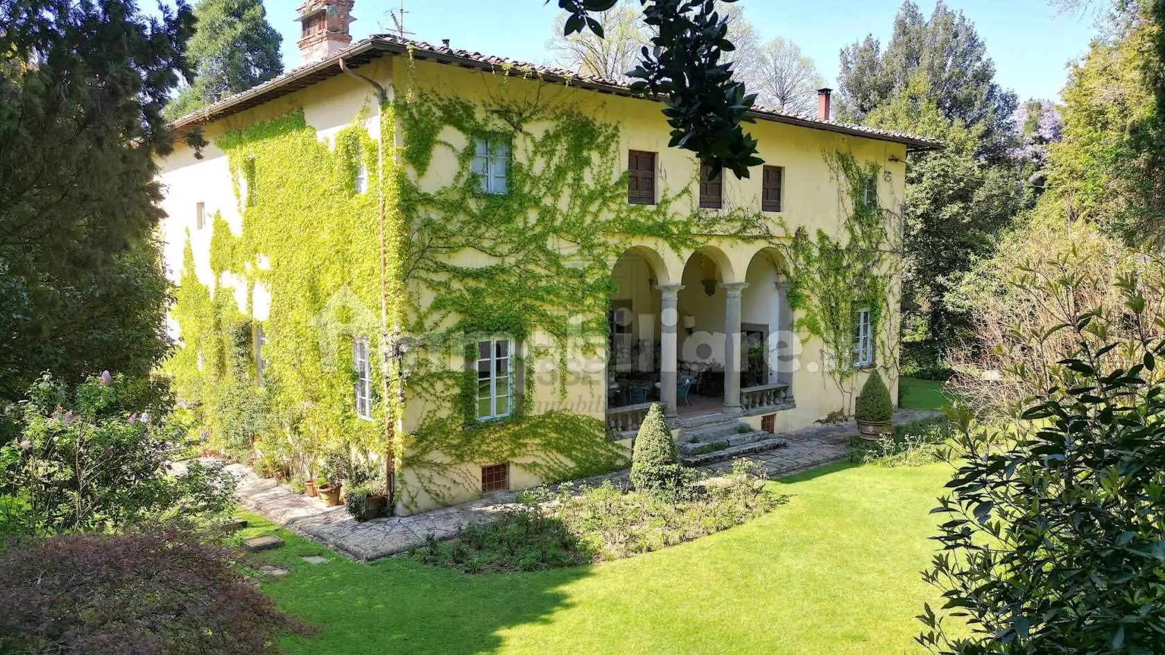 Villa in vendita a Capannori