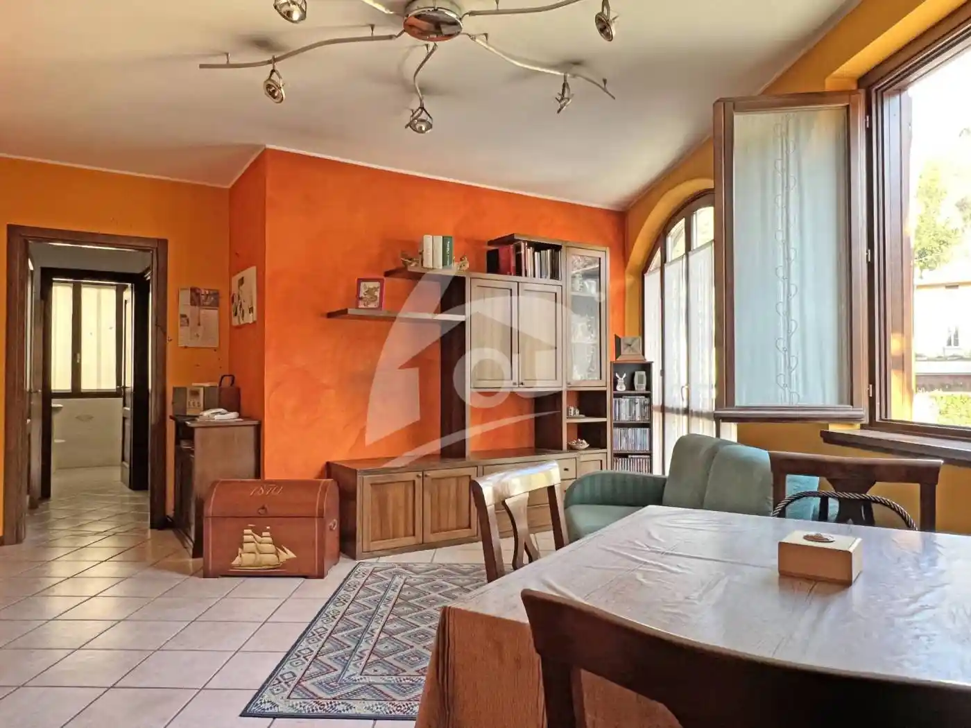 Appartamento in vendita a Cuveglio