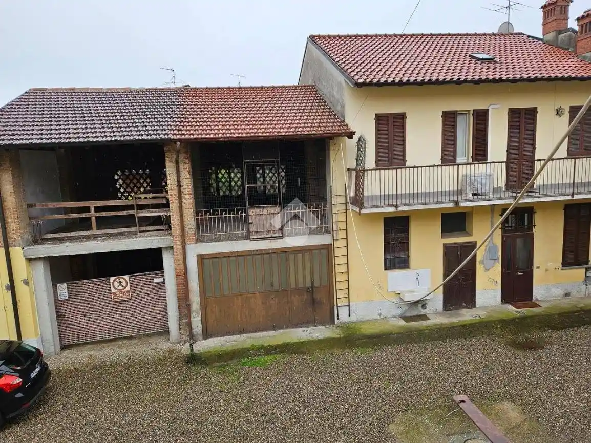 Rustico - Casale in vendita a Corbetta