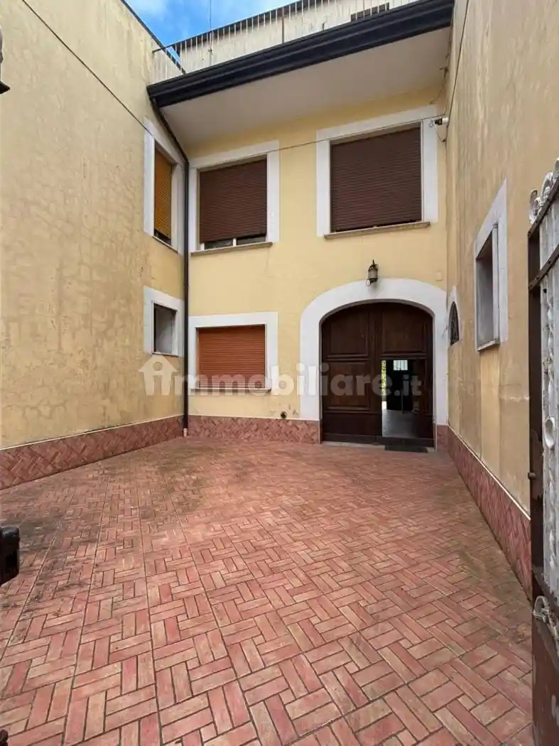 Palazzo - Edificio - foto 2