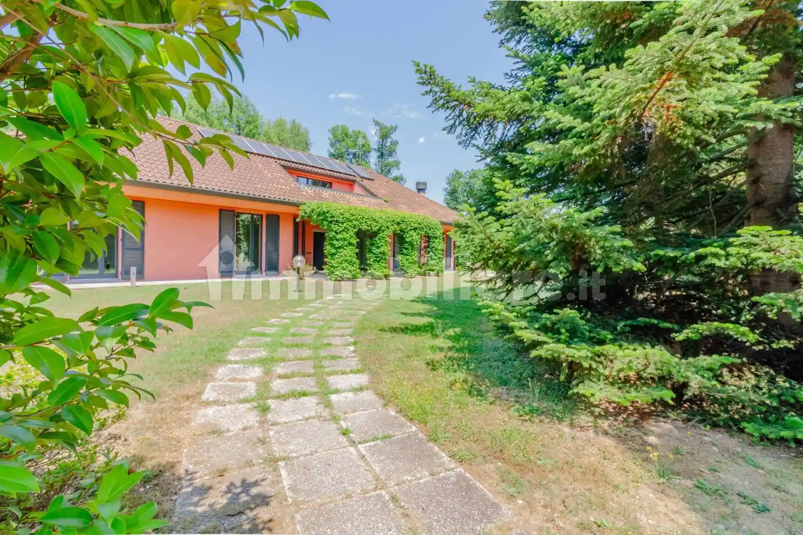 Villa in vendita a Guanzate