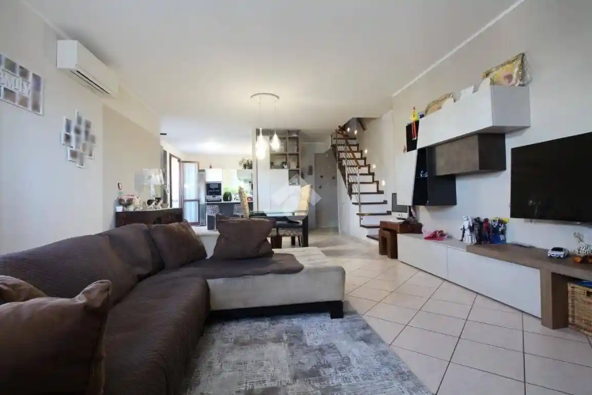 Appartamento via del Ferro 287, Paperino, Prato - foto 2