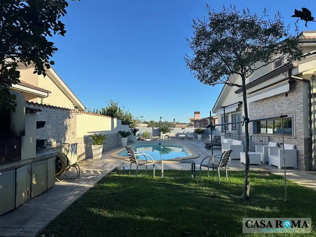 Villa in vendita a Roma