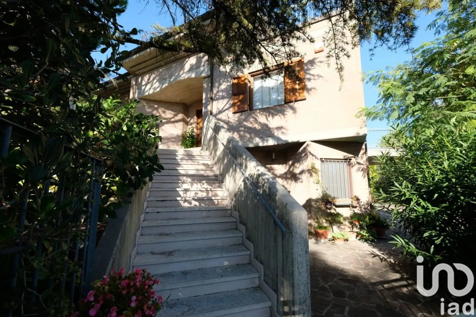 Villa in vendita a Belvedere Ostrense