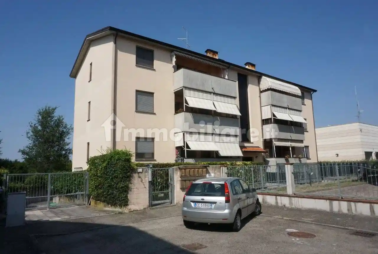 Appartamento in affitto a Colorno