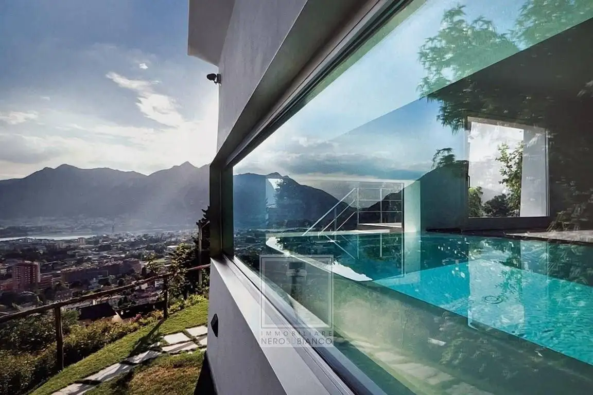 Villa in vendita a Lecco