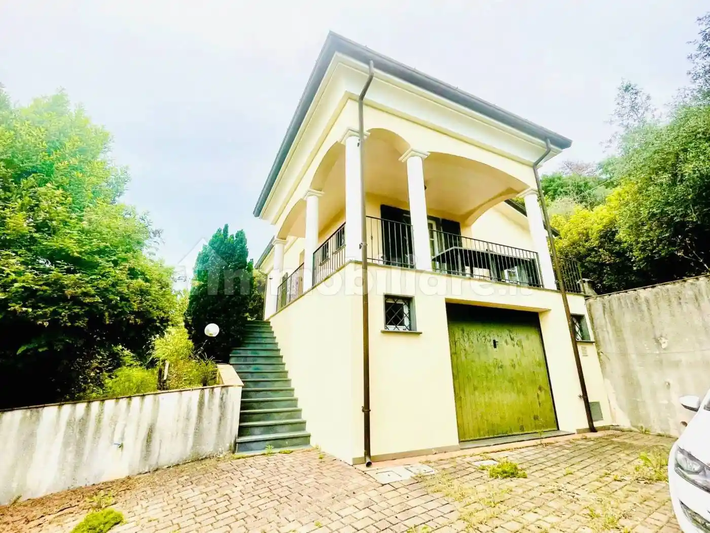 Villa in vendita a Sarzana