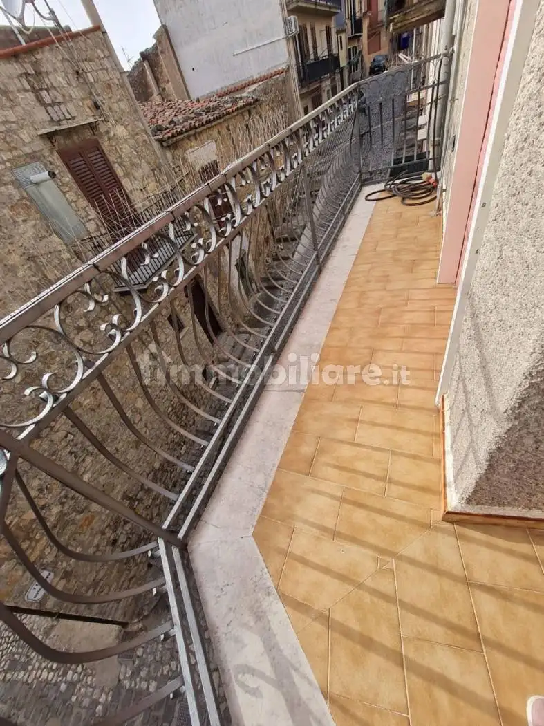 Trilocale via Pietro Pisani 4, Caltavuturo - foto 3