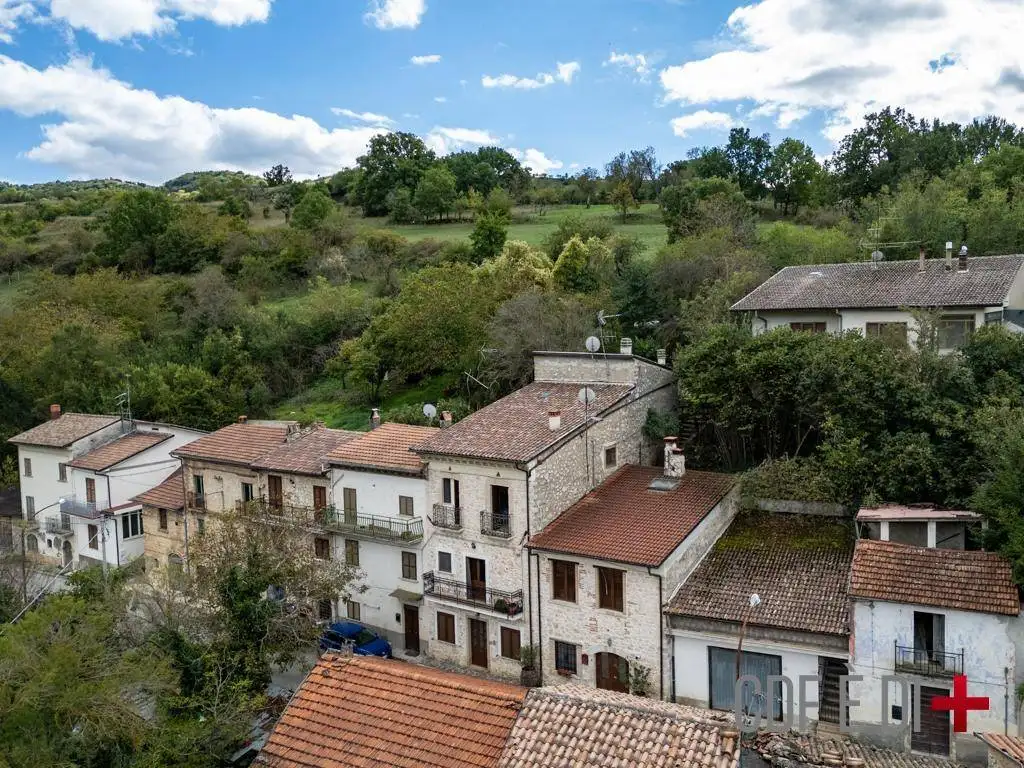 Villa unifamiliare via del Rio, Santa Anatolia, Borgorose - foto 4