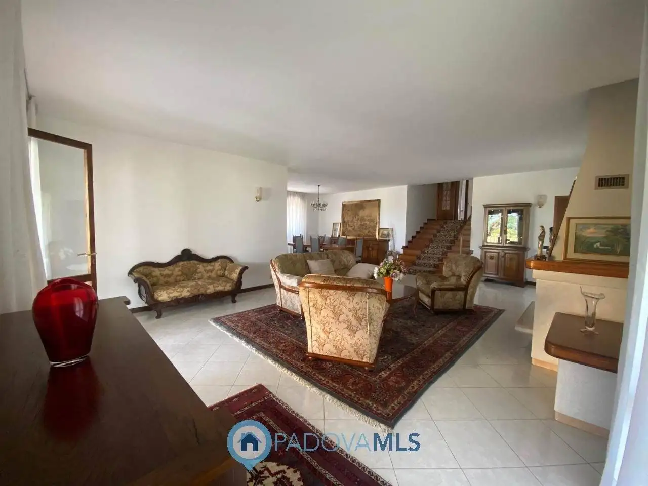 Villa in vendita a Due Carrare