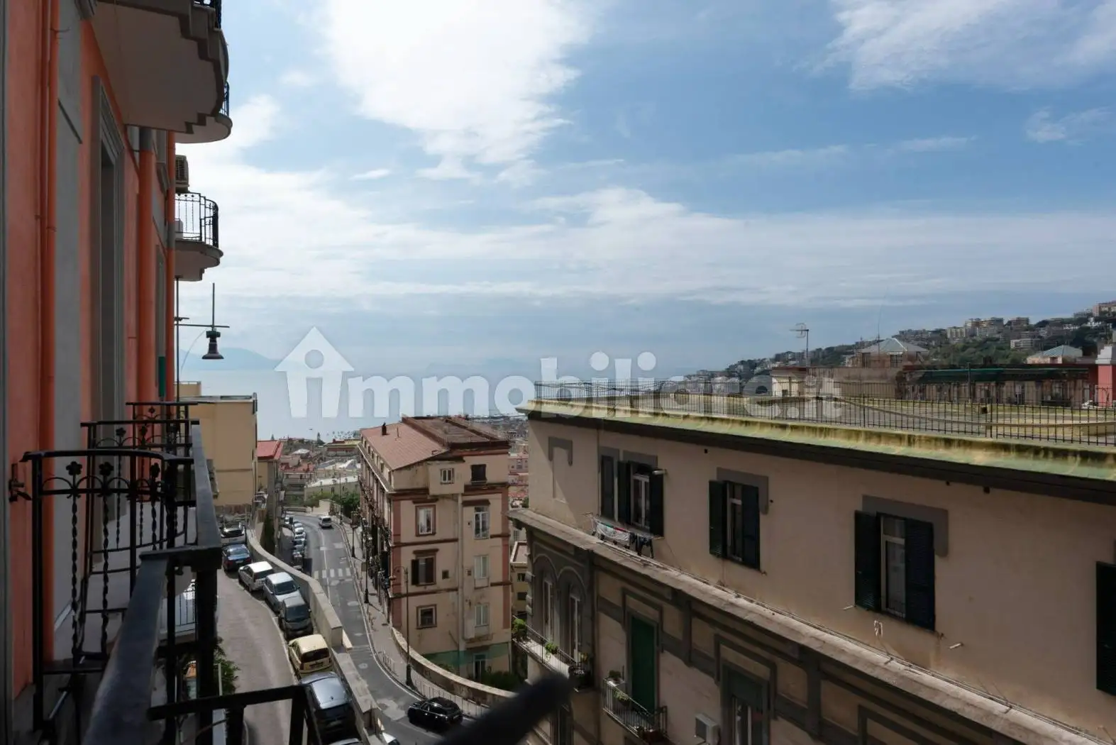 Appartamento in vendita a Napoli