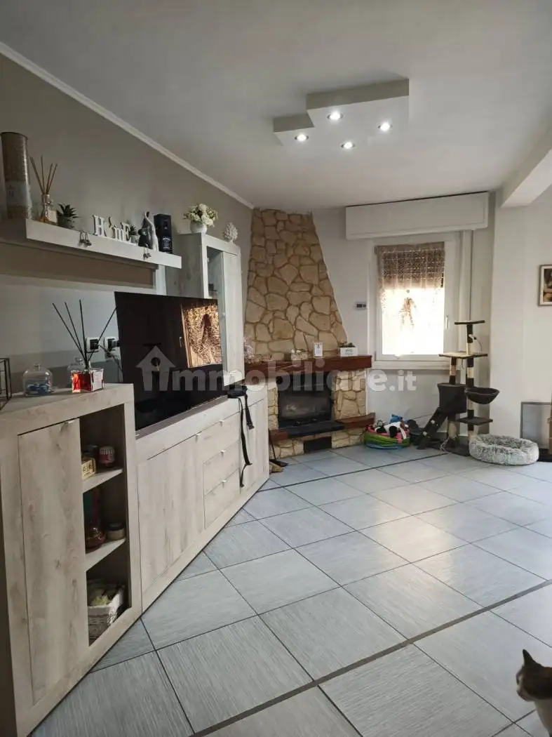 Casa indipendente in vendita a Trivolzio