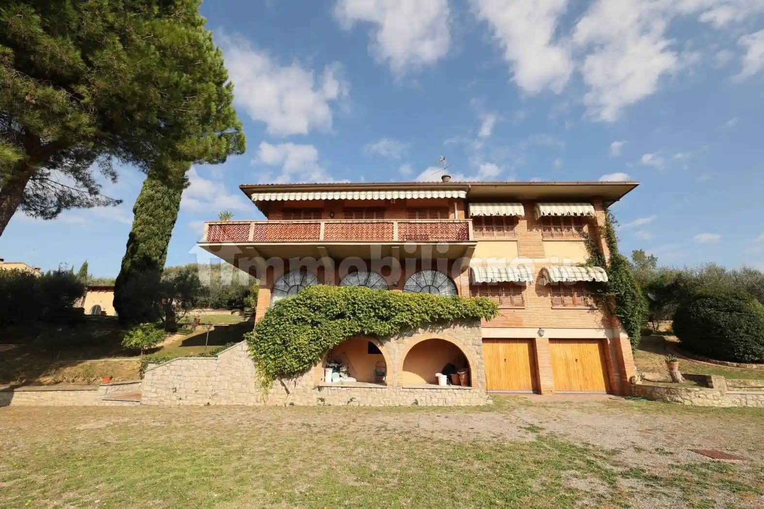 Villa in vendita a Poggibonsi