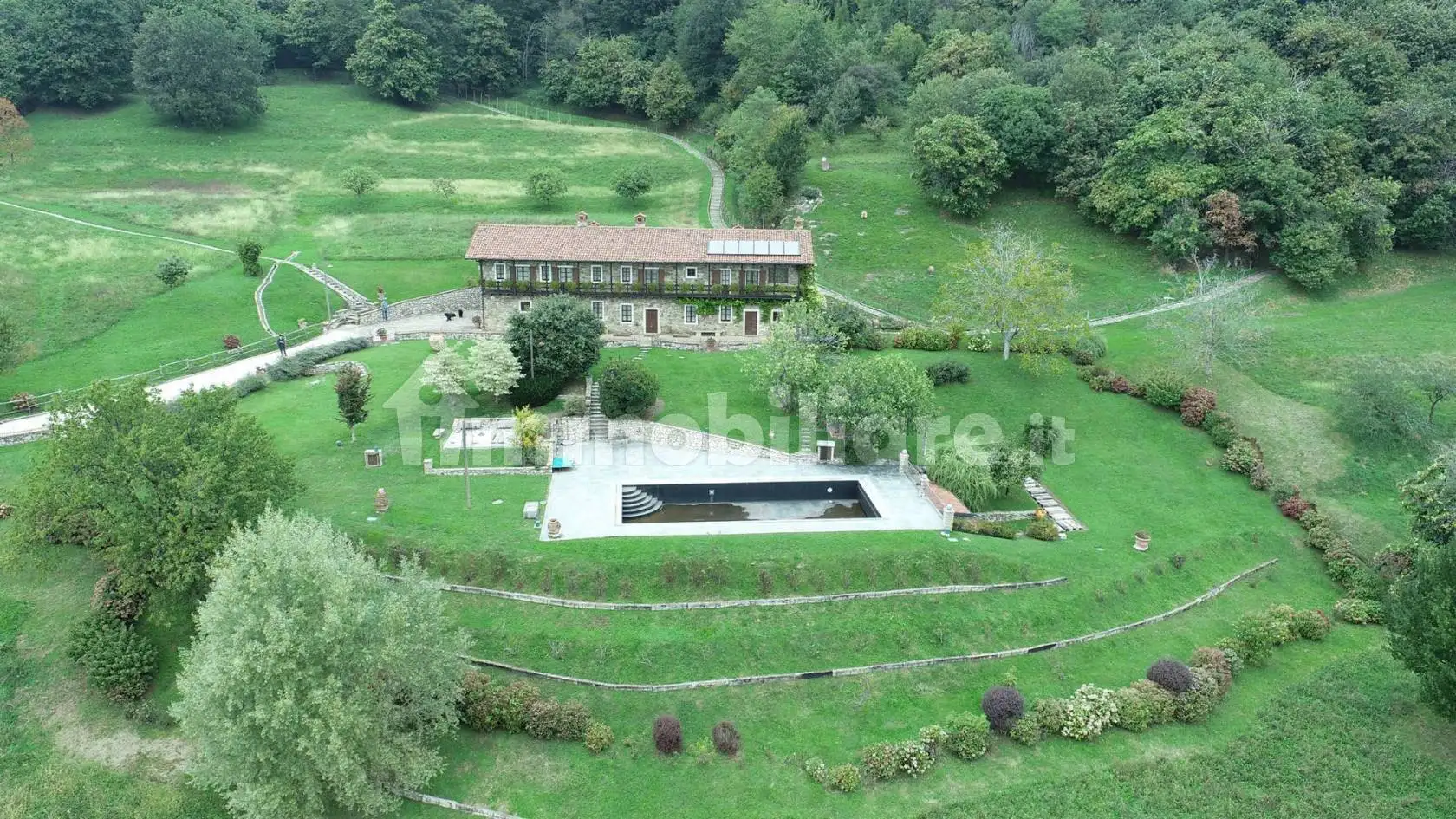 Rustico - Casale in vendita a Zandobbio