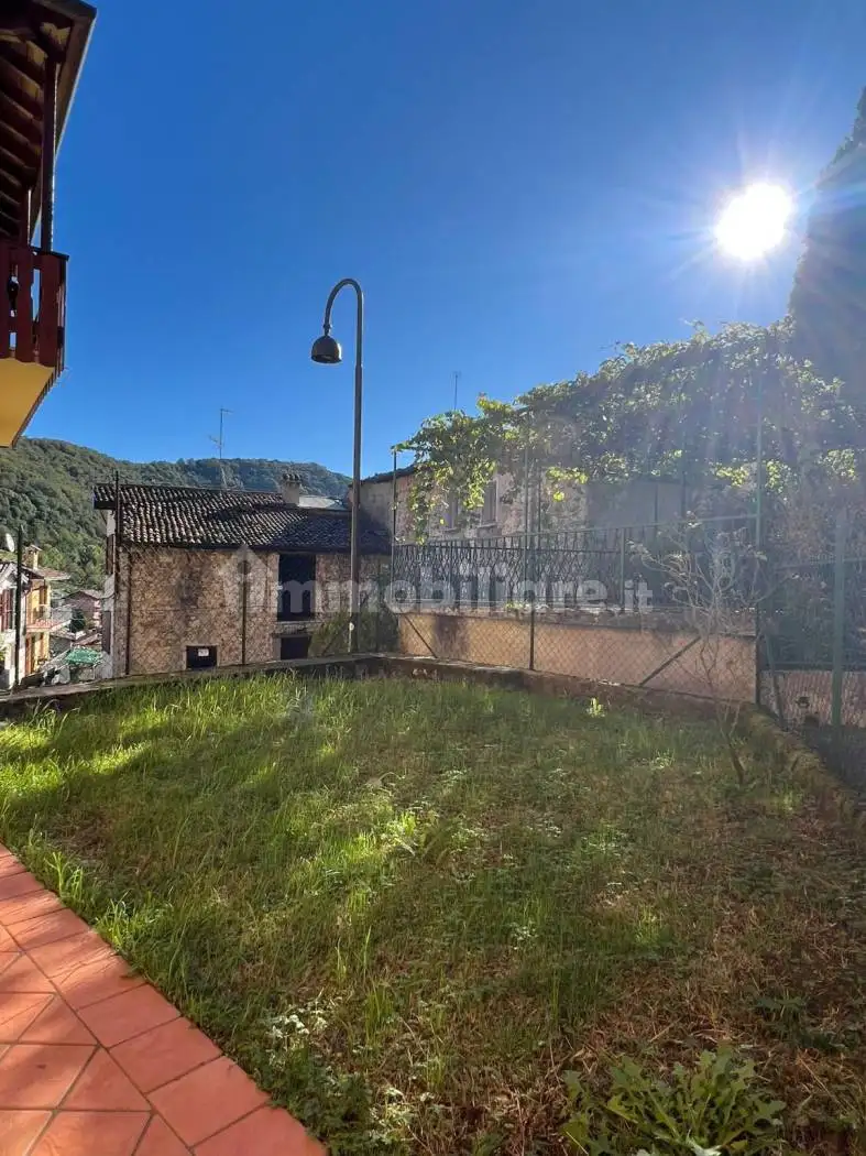 Appartamento in vendita a Nembro