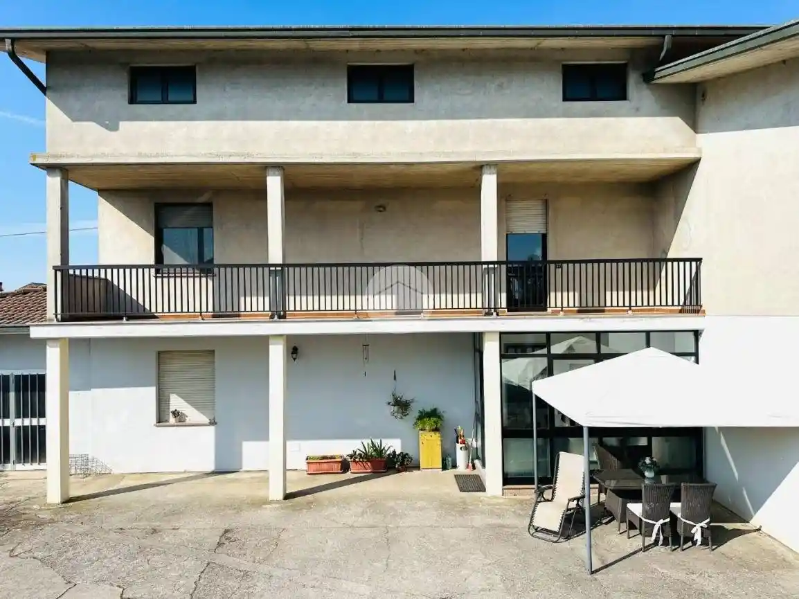 Rustico - Casale in vendita a Dello