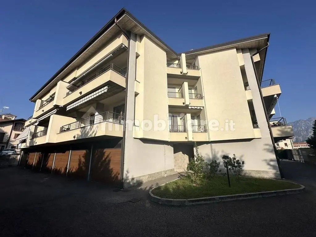 Appartamento in vendita a Garlate