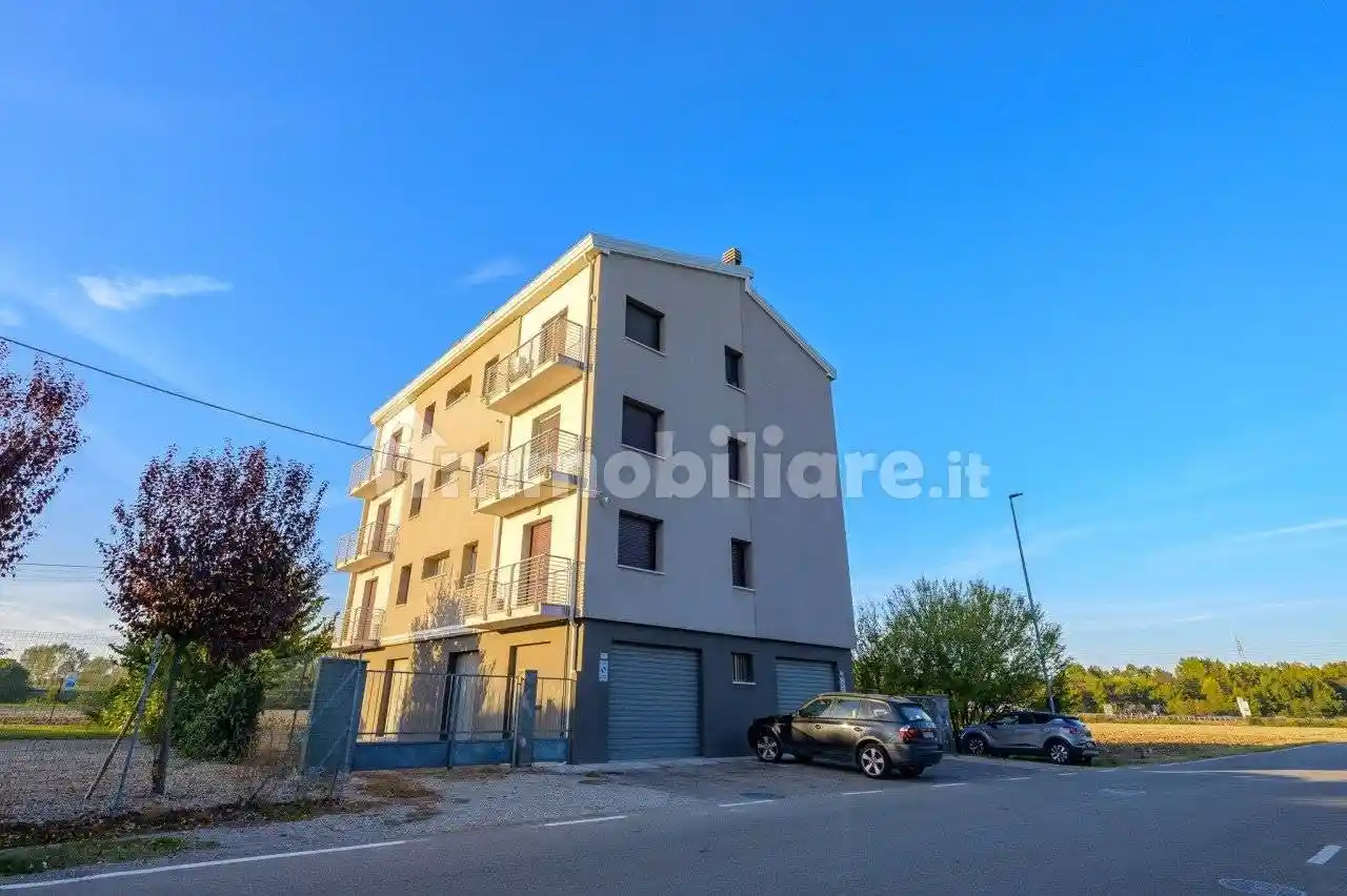 Appartamento in vendita a Modena