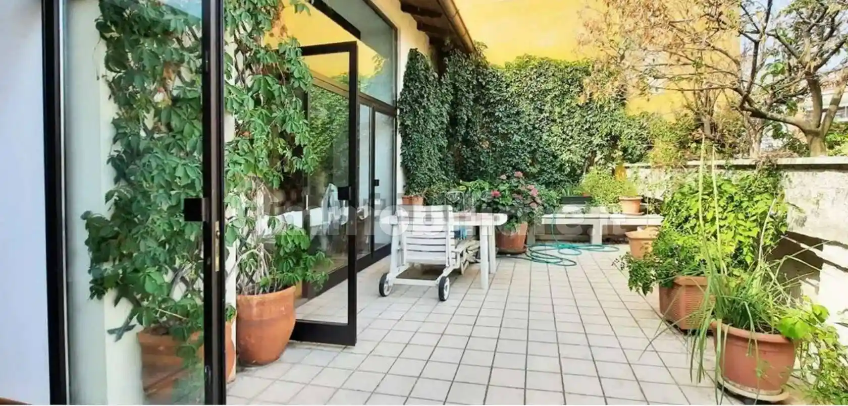 Casa indipendente in vendita a Piacenza