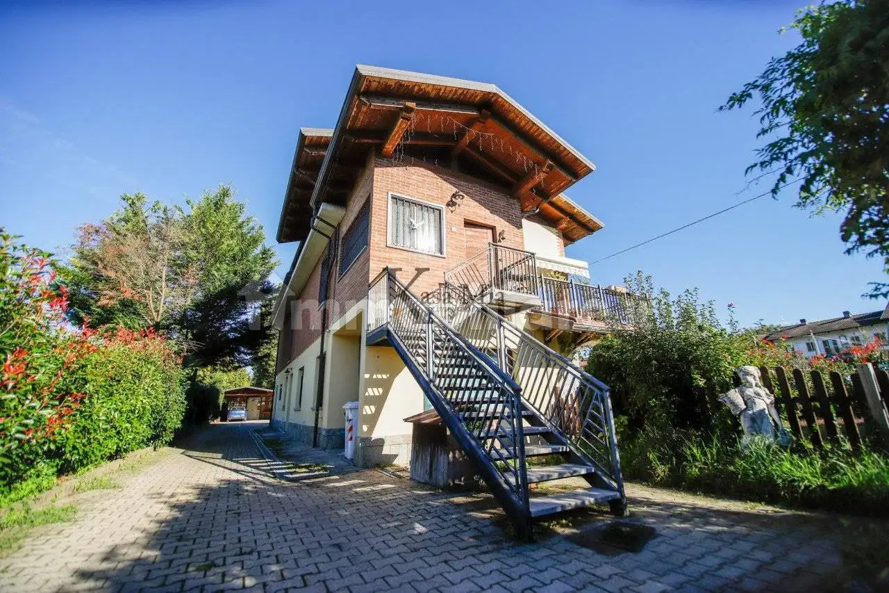 Villa in vendita a Bosconero