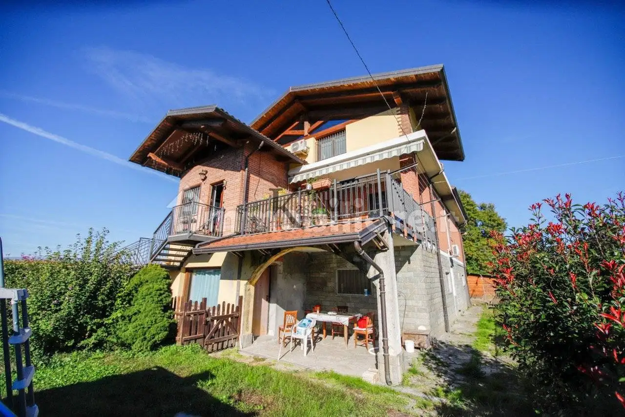 Villa unifamiliare vicolo Monte Grappa 33, Centro, Bosconero - foto 3