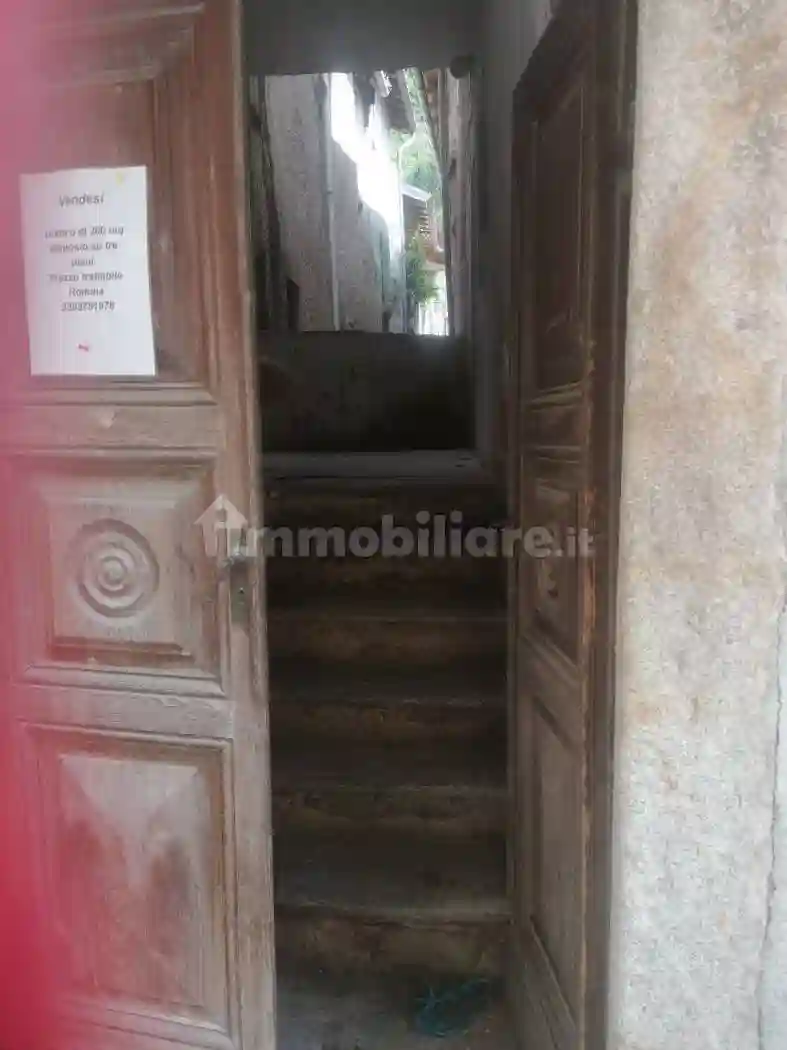 Terratetto plurifamiliare via Maggiore 201, Centro, Carlazzo - foto 4