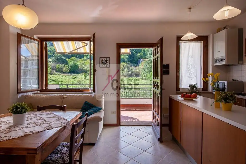 Quadrilocale via delle Primule, Abbadia San Salvatore - foto 3