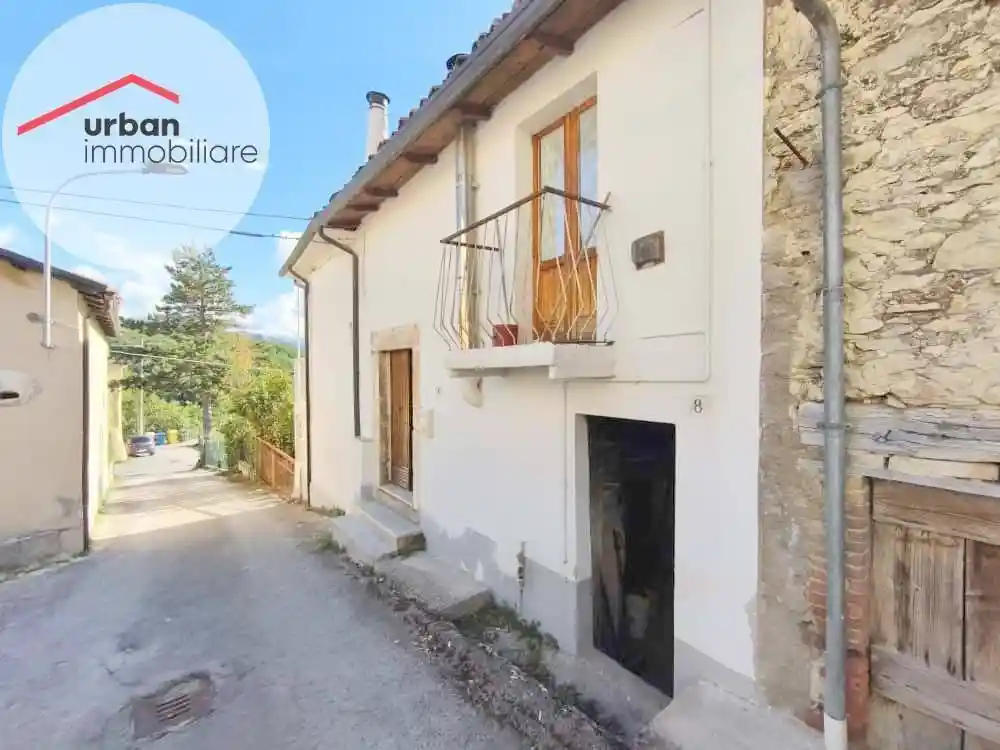 Terratetto unifamiliare via Del Rio, Genzano - Sassa, L'Aquila - foto 2