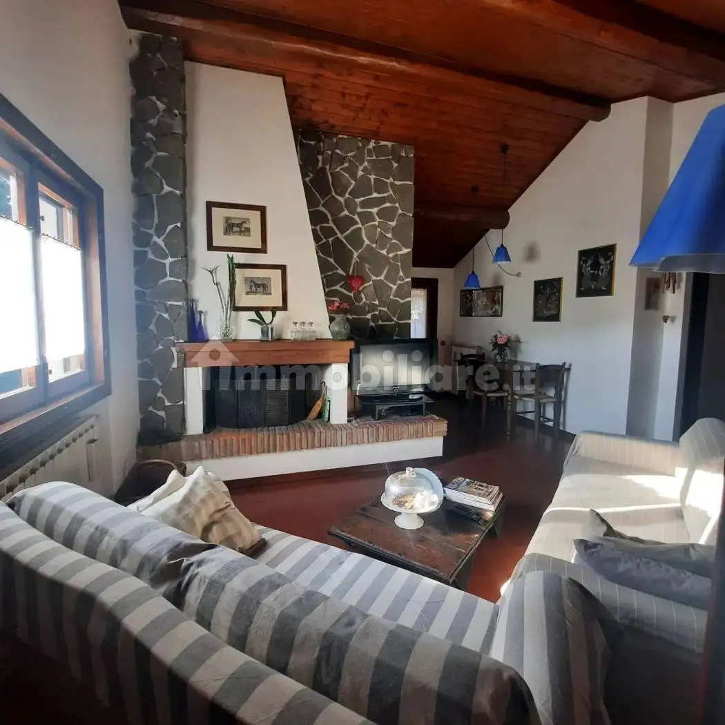 Appartamento in vendita a Chiusi della Verna