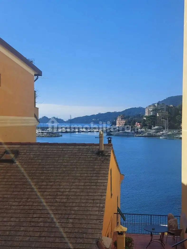 Appartamento in vendita a Rapallo