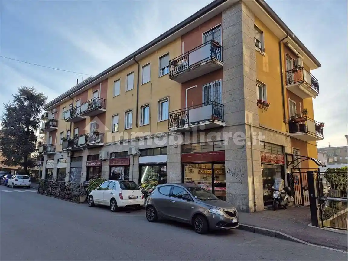 Appartamento in vendita a Monza