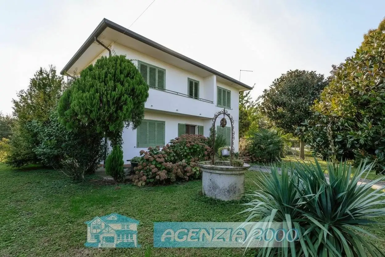 Casa indipendente in vendita a Bagnoli di Sopra