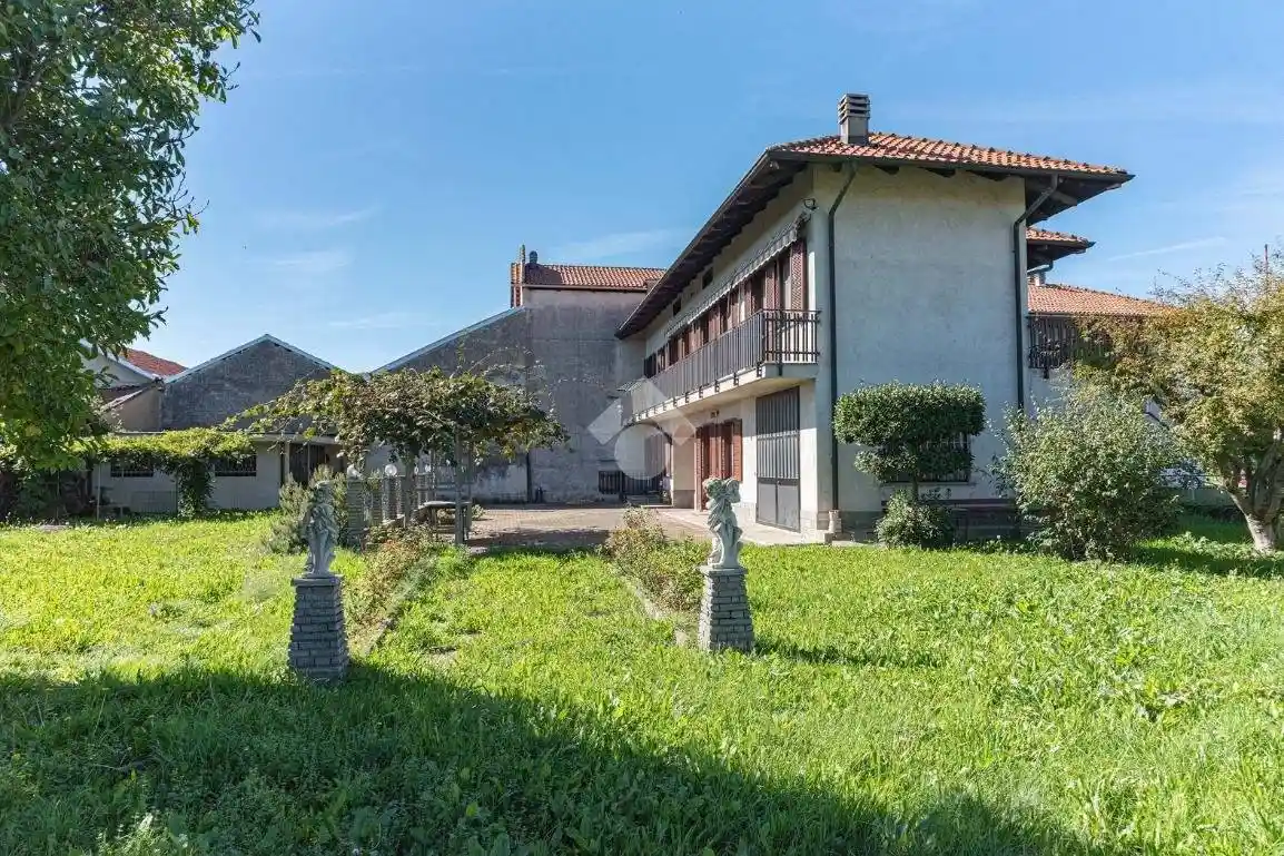 Casa indipendente in vendita a Ciriè