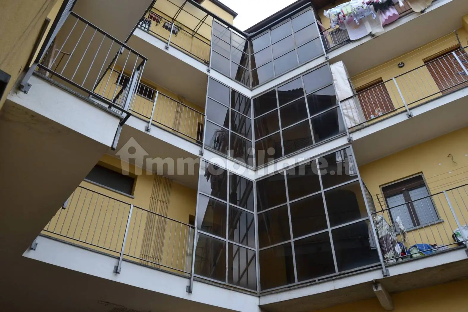 Appartamento in vendita a Novara